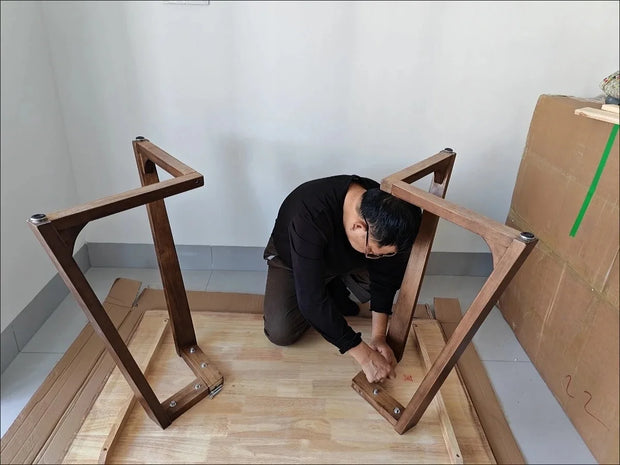 Pure Solid Wood Dining Table – Simple Design for Home & High-End Restaurant Use